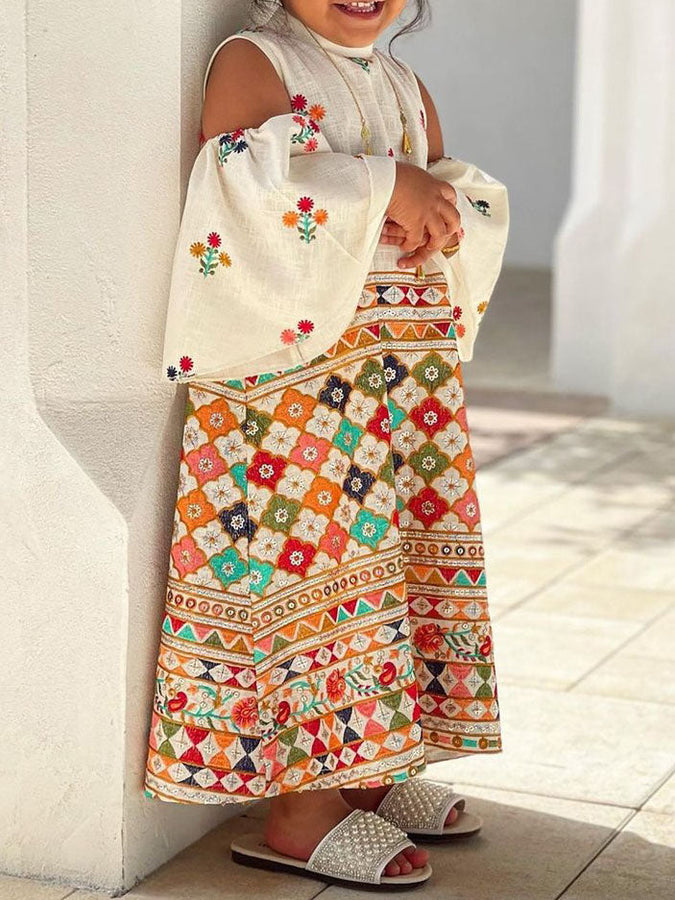 Colored pattern kids hollow sleeve dress