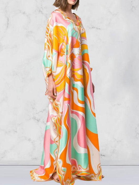 فستان فضفاض بطباعة على شكل حرف V 