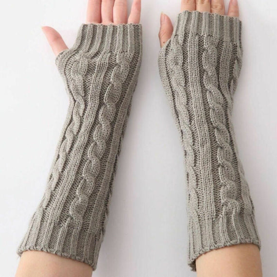 قفازات نسائية شتوية طويلة محبوكة جديدة - رمادي فاتح 