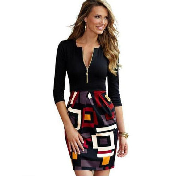 فستان كلاسيكي بقصة ضيقة - أسود