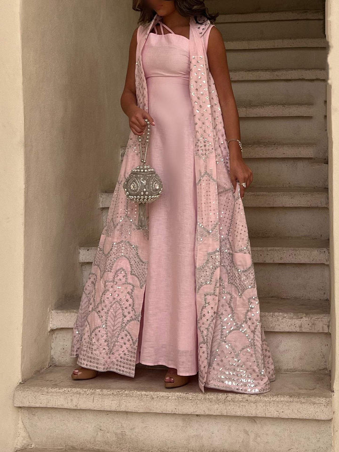 طقم فستان وردي سهل الارتداء وطقم خارجي بطباعة لامعة